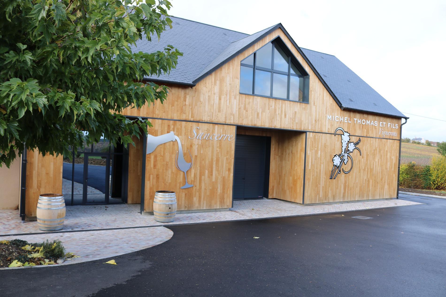 Le Caveau